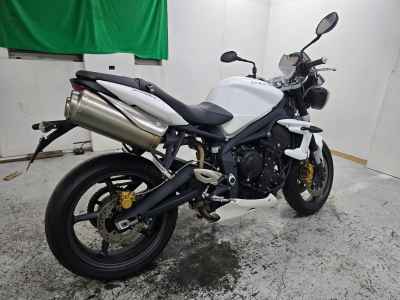 Triumph Street Triple R 2013