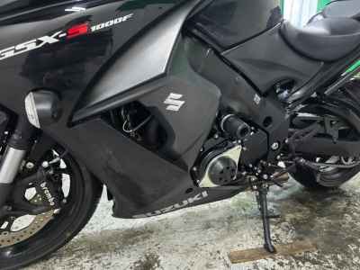 Suzuki GSX-S1000F 2021