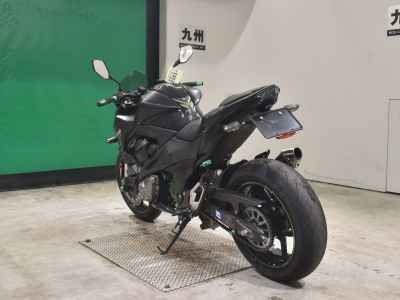 Kawasaki Z800 2021