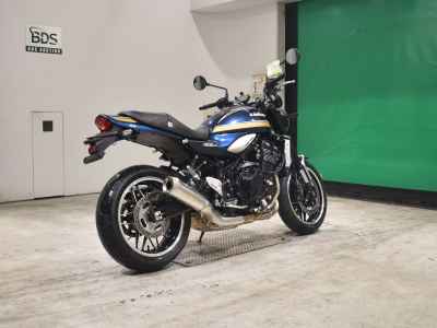 Kawasaki Z900RS 2022