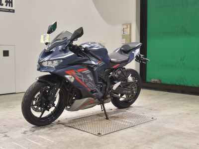 Kawasaki Ninja ZX-25R 2022