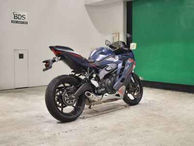 Kawasaki Ninja ZX-25R 2022