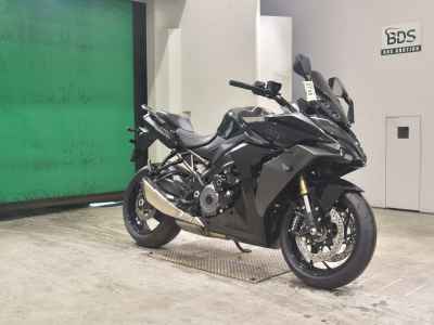 Suzuki GSX-S1000GT 2023