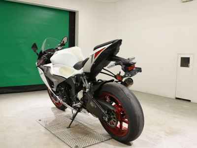 Kawasaki Ninja ZX-6R 2025