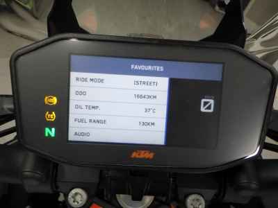 KTM 1290 Super Duke R 2021