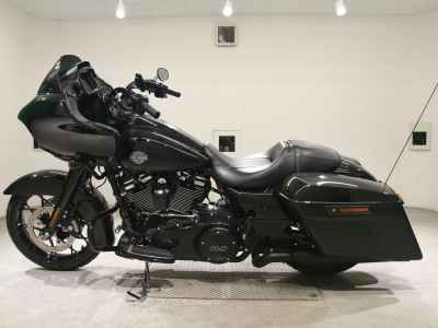 Harley-Davidson Softail FXDRS1870 2023