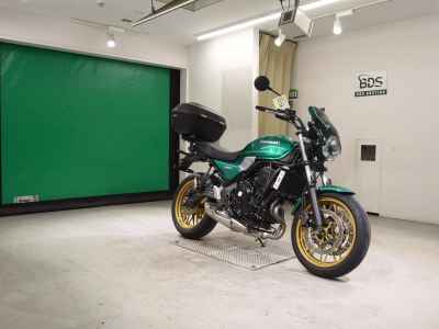 Kawasaki Z650RS 2023