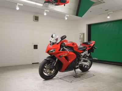 Honda CBR1000RR 2006