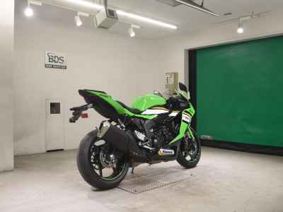 Kawasaki Ninja ZX-6R 2025