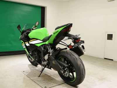 Kawasaki Ninja ZX-6R 2025