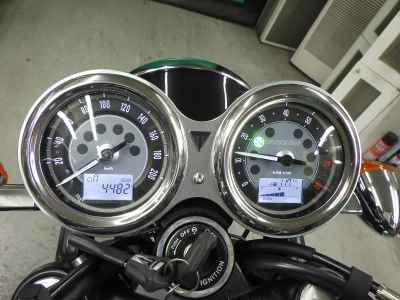 Triumph Bonneville T120 2025