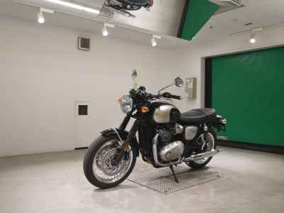Triumph Bonneville T120 2025