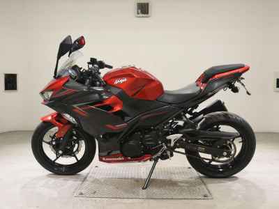 Kawasaki Ninja 400 2018