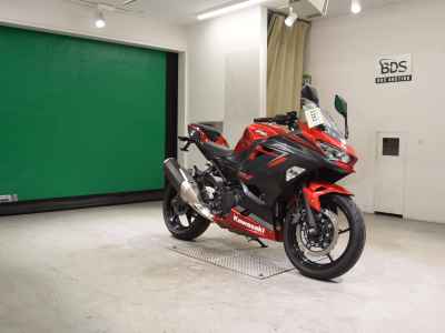 Kawasaki Ninja 400 2018