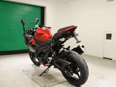 Kawasaki Ninja 400 2018