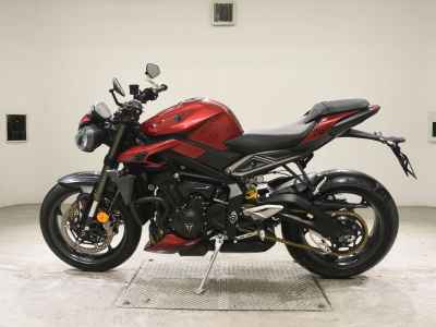 Triumph Street Triple 765 2024