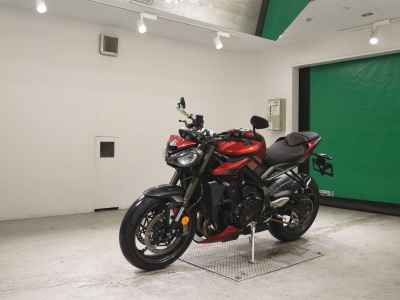 Triumph Street Triple 765 2024