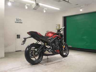 Triumph Street Triple 765 2024