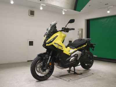 Honda X-Adv 750 2025