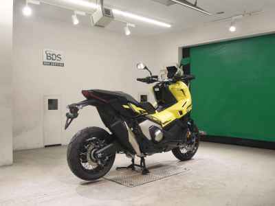 Honda X-Adv 750 2025