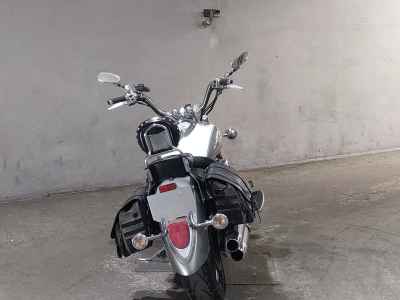 Yamaha XVS1100 Drag Star