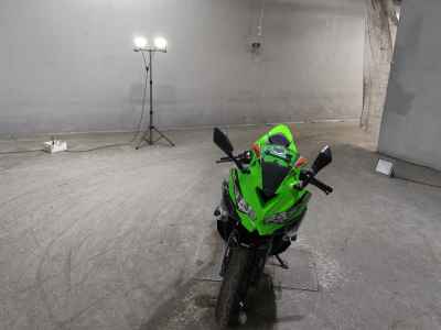 Kawasaki Ninja ZX-25R 2021