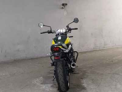 Kawasaki Z900RS 2023