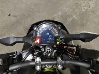 Kawasaki Z400 2022