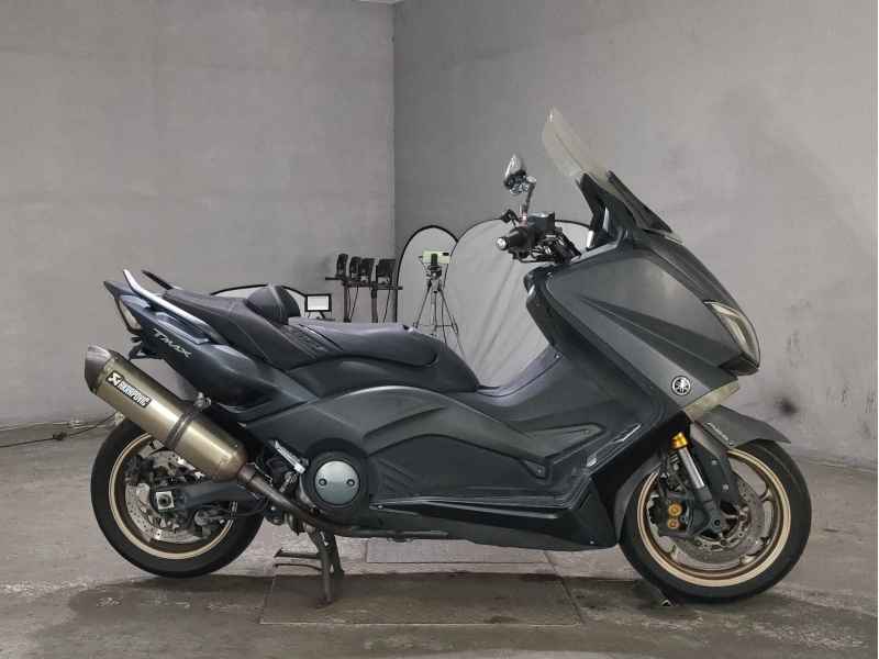 Yamaha TMAX 530