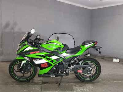 Kawasaki Ninja 250 2015