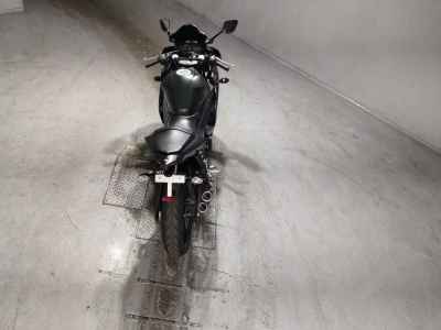 Yamaha MT-25