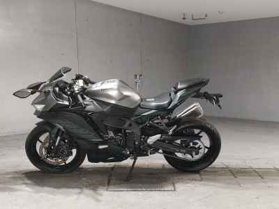 Kawasaki Ninja ZX-4R SE 2025