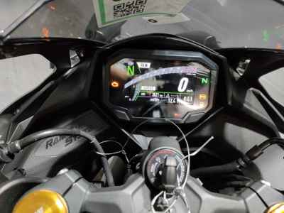 Kawasaki Ninja ZX-4R SE 2025