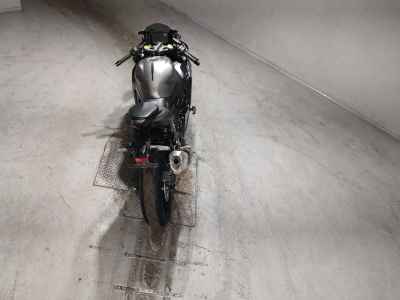 Kawasaki Ninja ZX-4R SE 2025