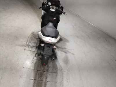 Aprilia SR Max 300 2014