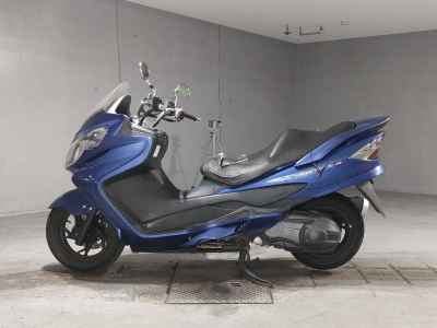 Suzuki Skywave 250M