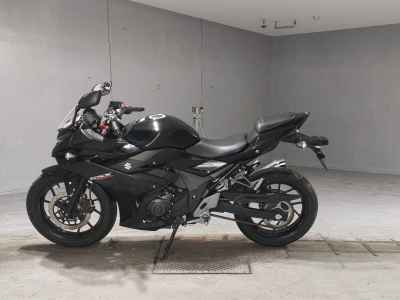 Suzuki GSX250R
