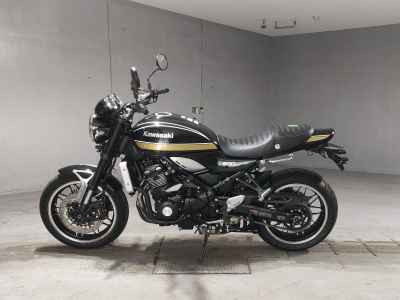 Kawasaki Z900RS 2022