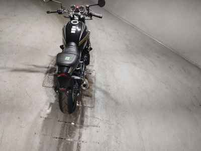 Kawasaki Z900RS 2022