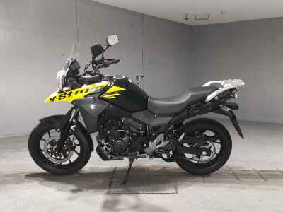 Suzuki VSTROOM 250