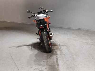 KTM 1290 Super Duke R