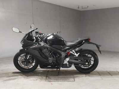 Honda CBR650R 2023