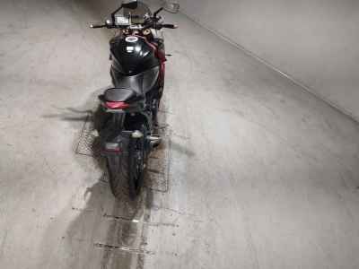 Suzuki GSX-S1000F 2018