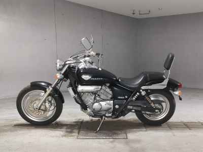 Honda Magna 250