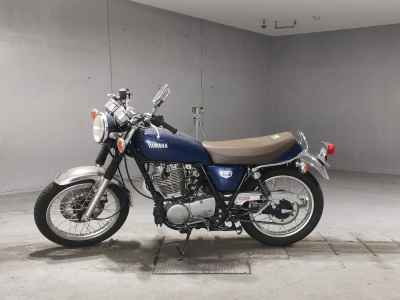 Yamaha SR400 2022