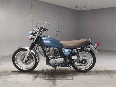 Yamaha SR400 2020