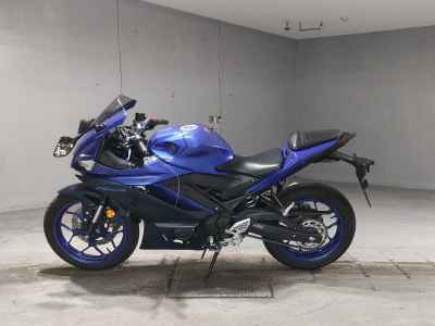 Yamaha YZF-R25 2022