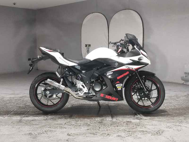 Suzuki GSX250R