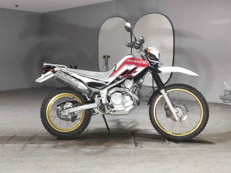 Yamaha WR250R