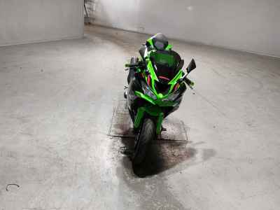 Kawasaki Ninja ZX-6R 2021